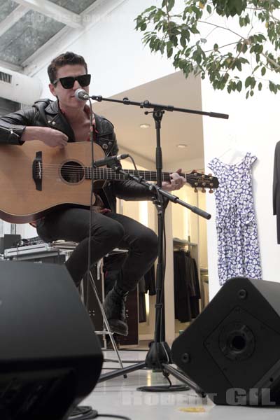 CROCODILES - 2012-04-19 - PARIS - Boutique Agnes B. - 